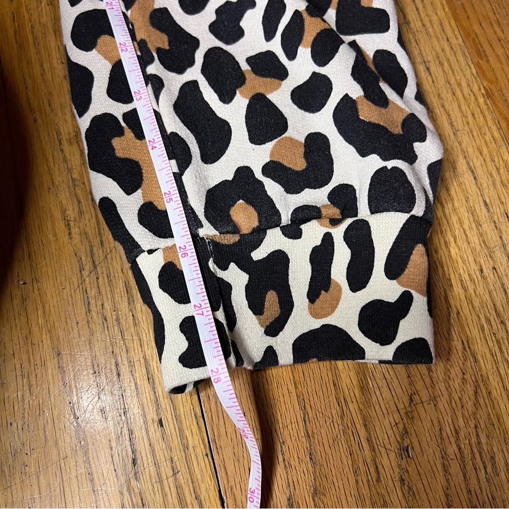 Real Work Leopard Joggers - Picture 5 of 6